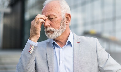 Acidentes vasculares cerebral e angioplastia de carótidas